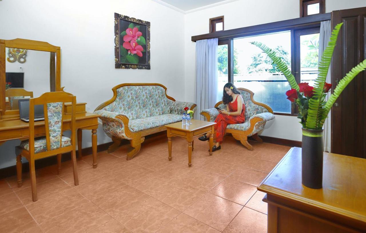 Dewi Sinta Hotel&Restaurant Tanah Lot Esterno foto