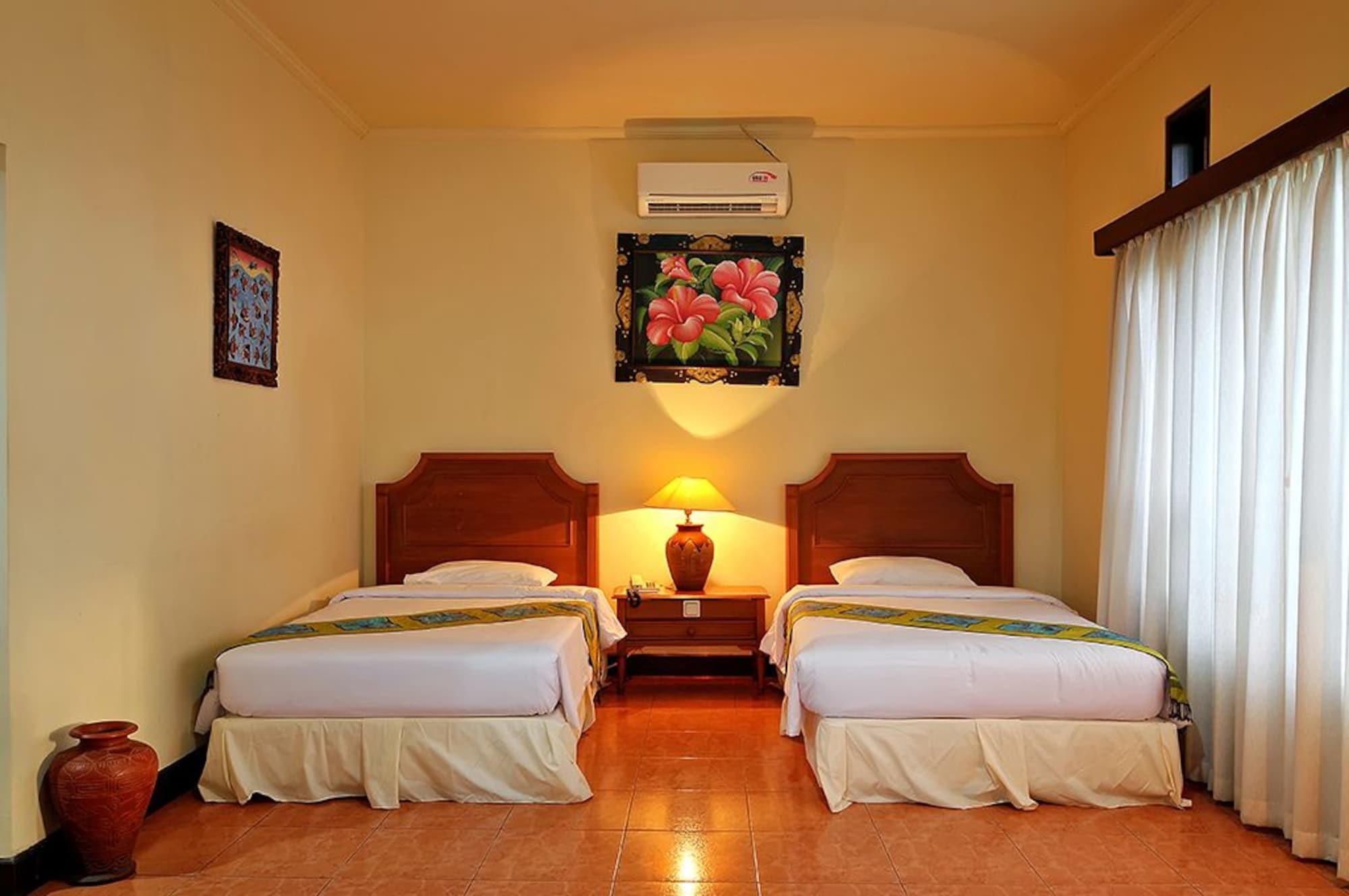 Dewi Sinta Hotel&Restaurant Tanah Lot Esterno foto
